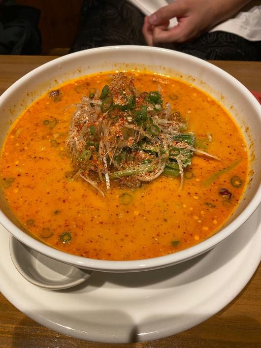 激辛濃厚白胡麻坦々麺