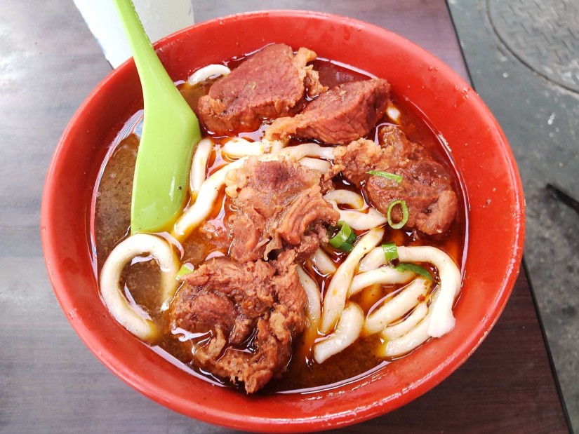 麻辣牛肉拉麺