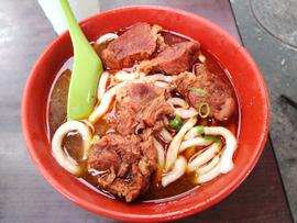 麻辣牛肉拉麺