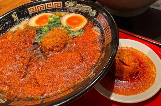 豚骨辛味ラーメン