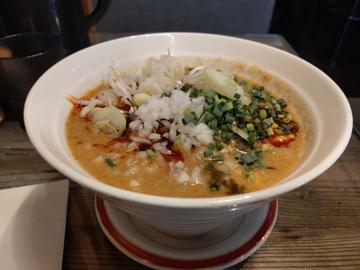 白胡麻担々麺 辛5倍痺5倍 5倍