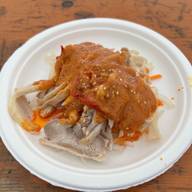 蒸し鶏の四川胡麻辛子ソース 激辛