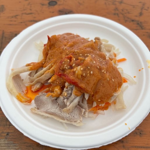 蒸し鶏の四川胡麻辛子ソース 激辛