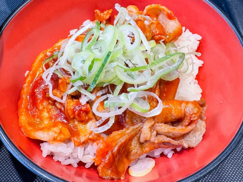 ヤンニョム豚丼