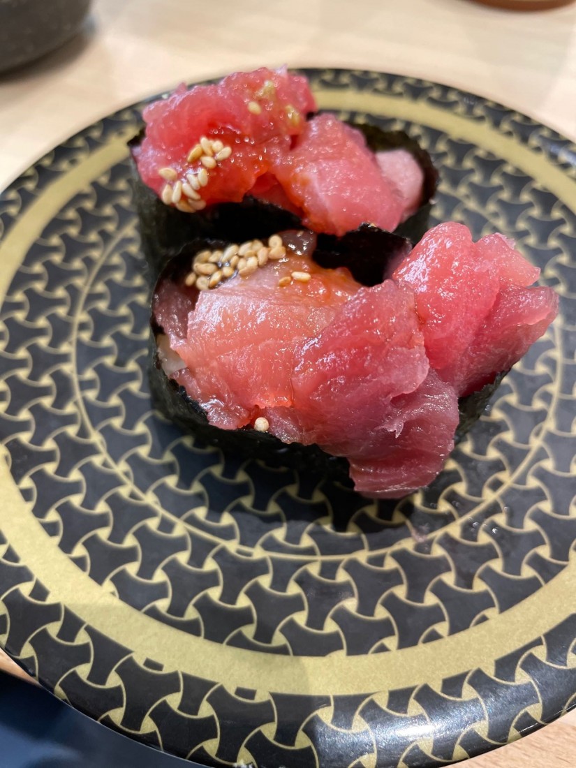 ピリ辛まぐろユッケ