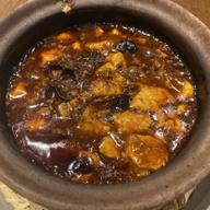 黒い土鍋麻婆豆腐