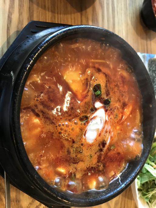 ホルモンスンドゥブ 辛さレベル4