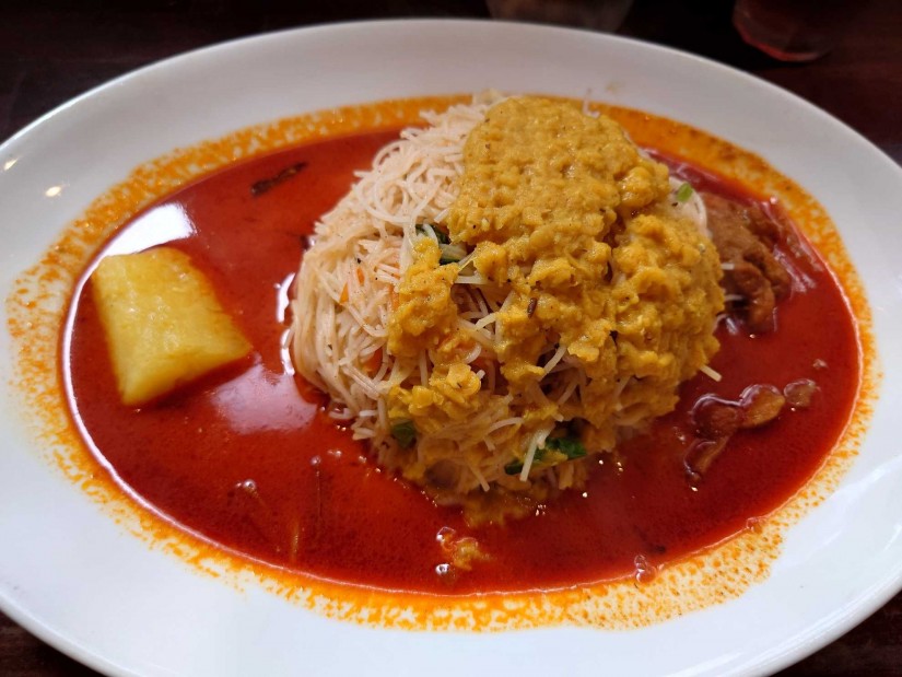 スリランカヌードるカリー リアルレッド