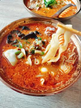 麻辣湯 5番