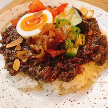 中目黒ドライカレー 激辛(+50円)