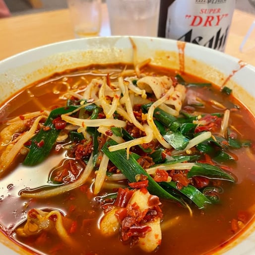 辛辛ニラそば 5辛(激大辛)