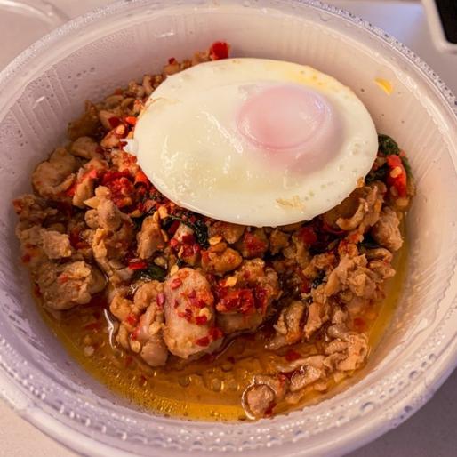 激辛ガパオボール