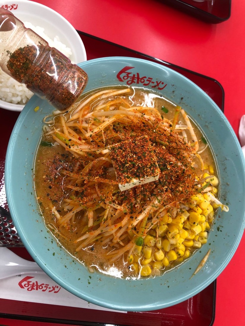 味噌バターコーン 辛ネギトッピング (自作調合七味使用)