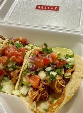 Greedy Tacos chicken ハラペーニョ付