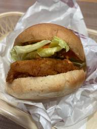 辛口チキンフィレバーガー