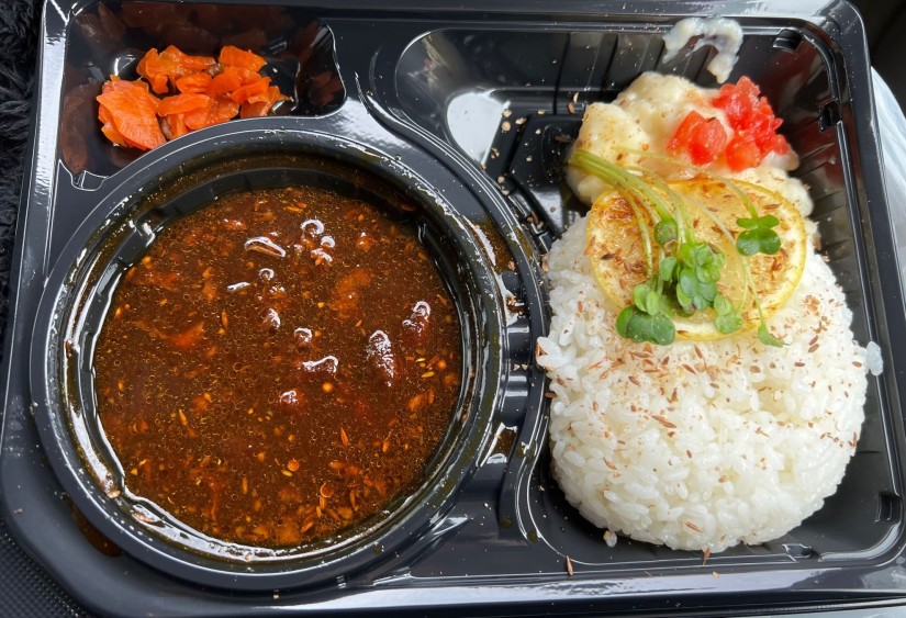 ポークカレー 辛い