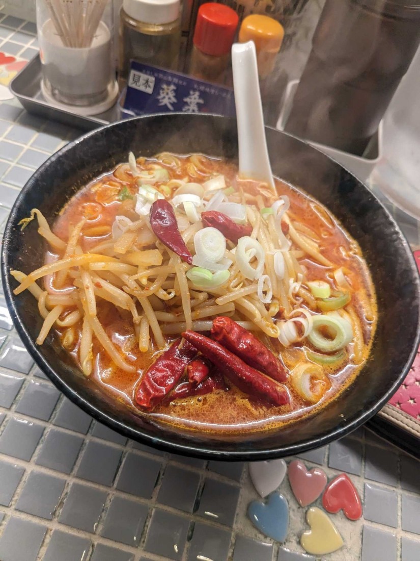 札幌旨辛味噌らーめん 中辛