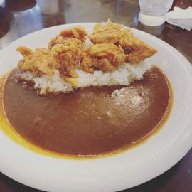 フライドチキンカレー4辛