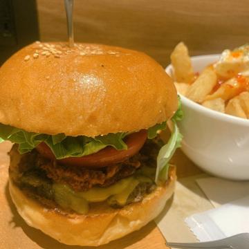 チリチーズバーガー 3辛