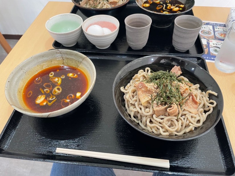 肉つけ蕎麦（温） 0.5