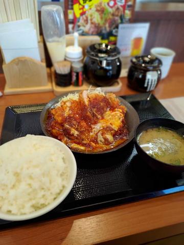 赤辛定食