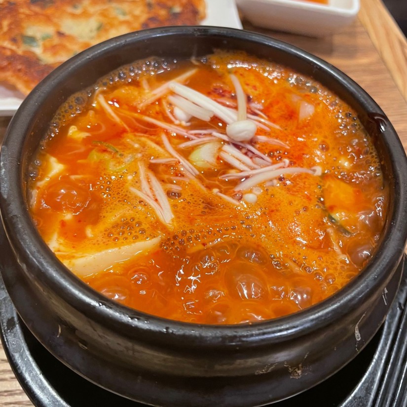 イイダコスンドゥブ