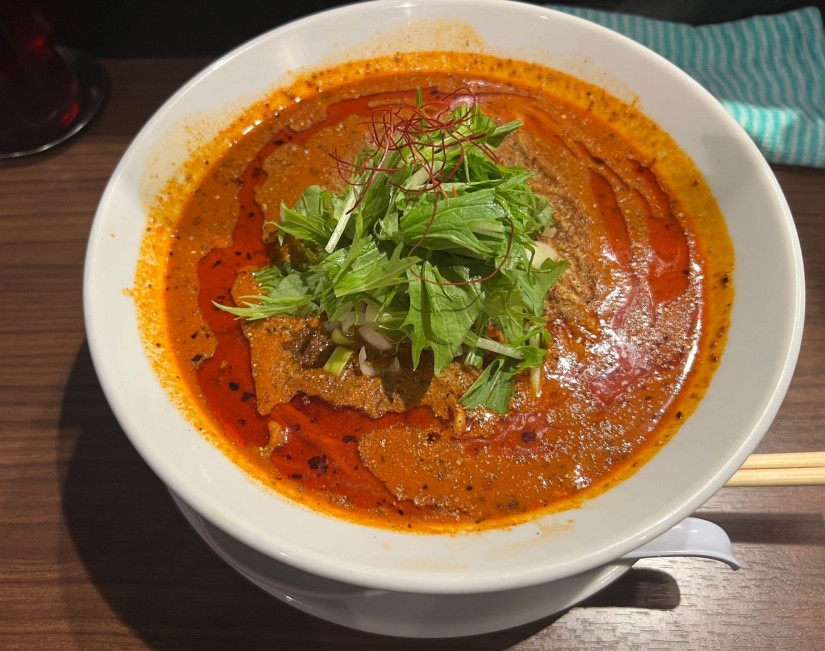 坦々麺 白 6辛、6痺