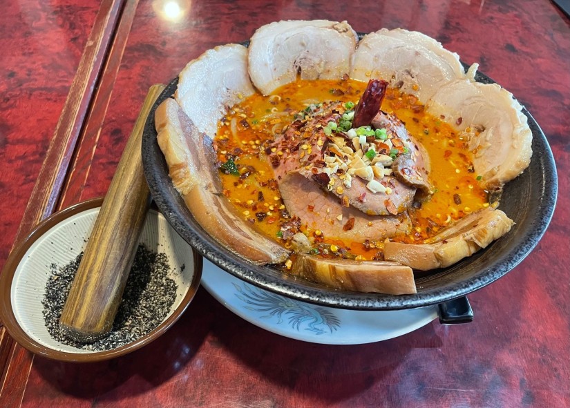 超肉食系担担麺 大辛x2=激辛