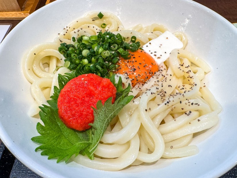 明太バター釜玉うどん温