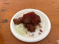 唐辛子まみれの牛ステーキ