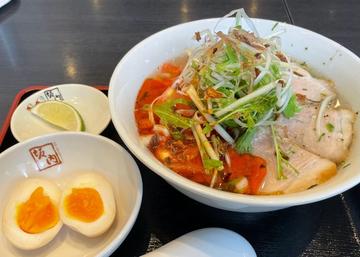 7種野菜の青唐うま塩ラーメン しっかりと、辛い