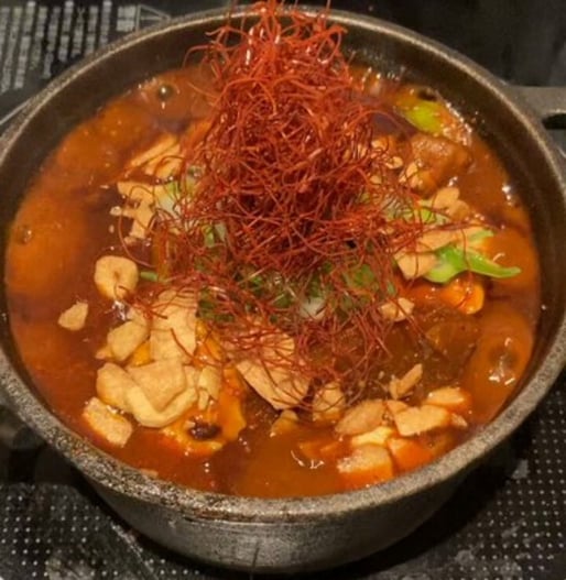 麻婆もつ煮 8辛