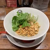 汁なし担々麺