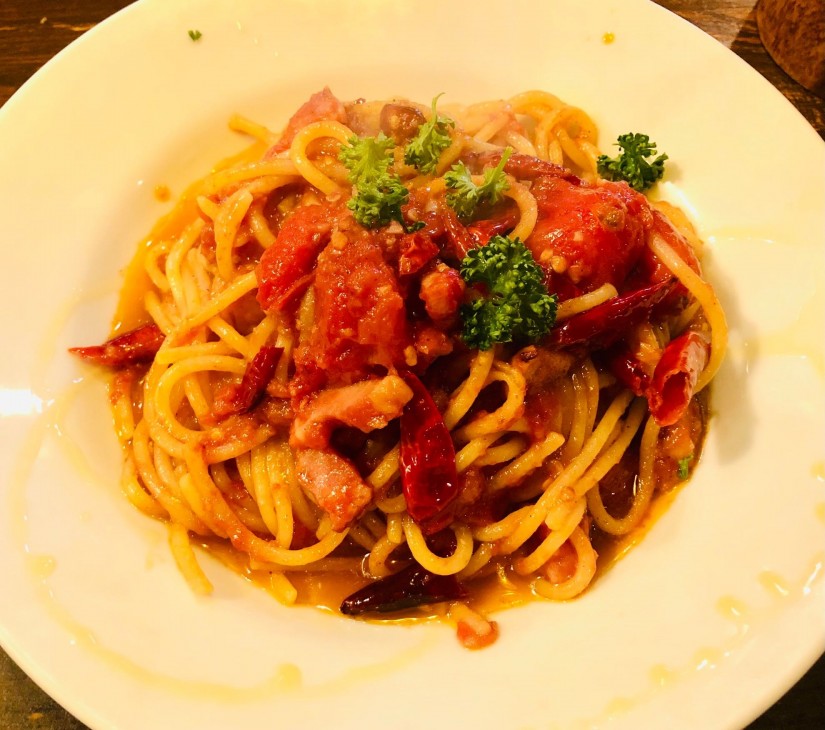 ベーコンアラビアータ 激辛 3辛