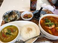 ランチセット（グリーンカレー+トムヤムラーメン辛め）