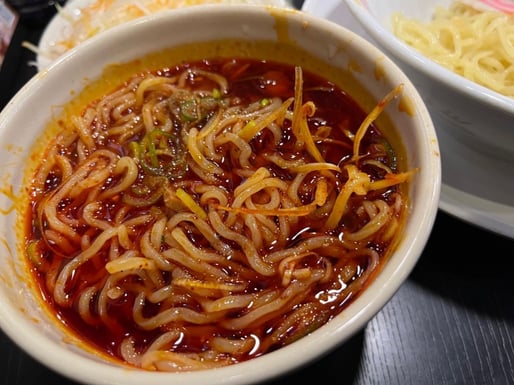 つけ麺 小盛（1玉） 赤マー油5×3