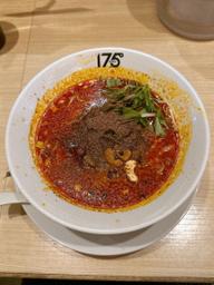 白胡麻坦々麺 シビレ20振り 辛さ6倍