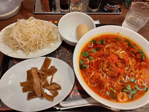 台湾ラーメン嵐アフリカン 5辛