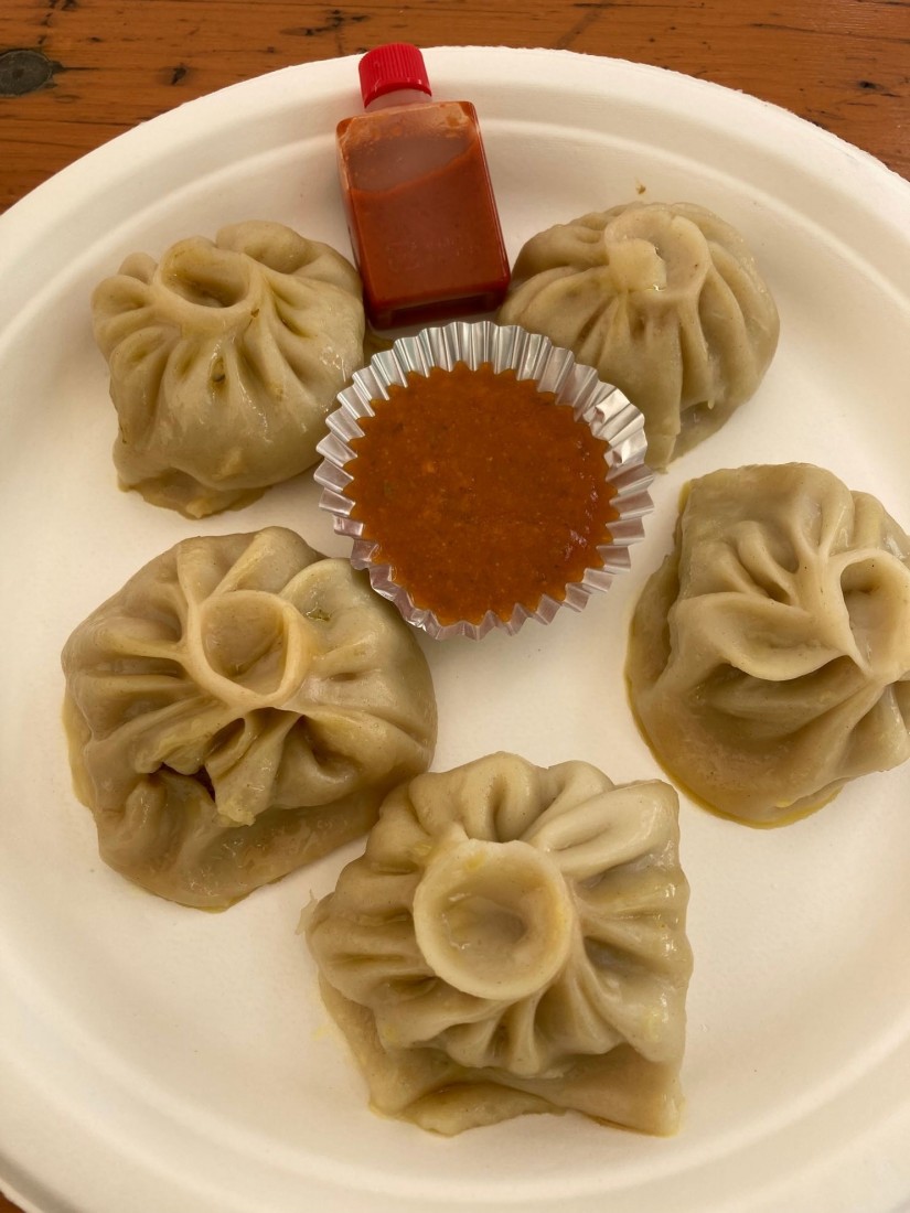 ネパール蒸し餃子 中辛