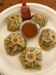 ネパール蒸し餃子 中辛