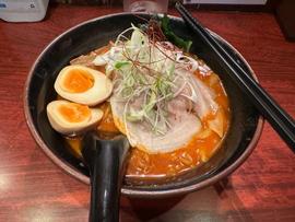 鉄火麺たまご