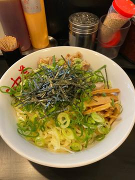 油そばダブル盛 青ネギトッピング