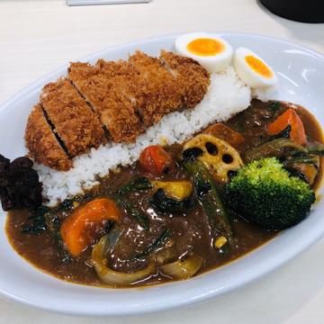 ロースカツ野菜カレー 大辛