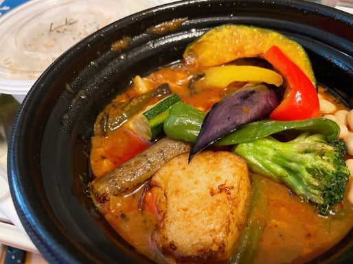 豚角煮と野菜13品目 5辛