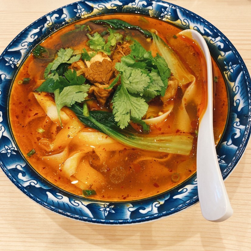 麻辣牛肉拉麺