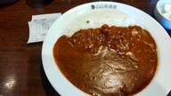 ポークカレー15辛 10辛とさほど変わりませんが喉がヒリヒリして胃がやや熱いです