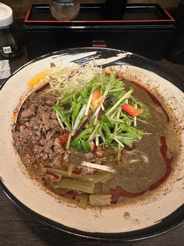 担々麺 黒 4辛
