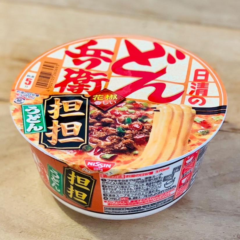 日清のどん兵衛 担担うどん