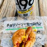 チョリソーソーセージパン