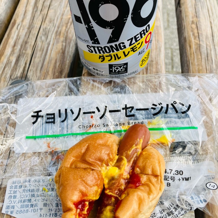 チョリソーソーセージパン